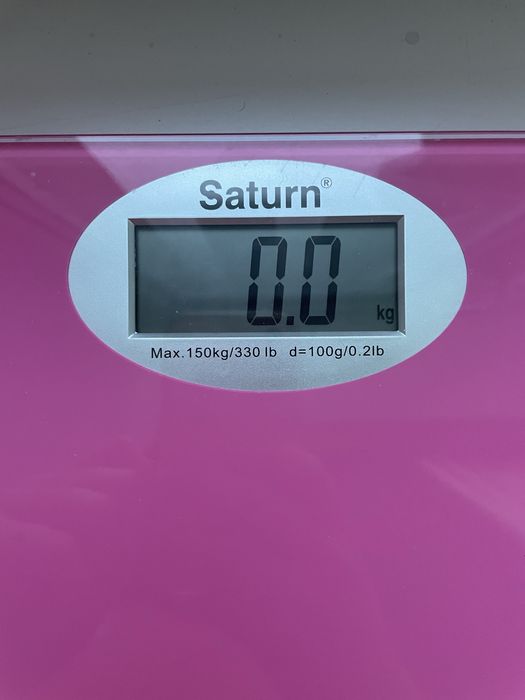 Ваги напольні Saturn