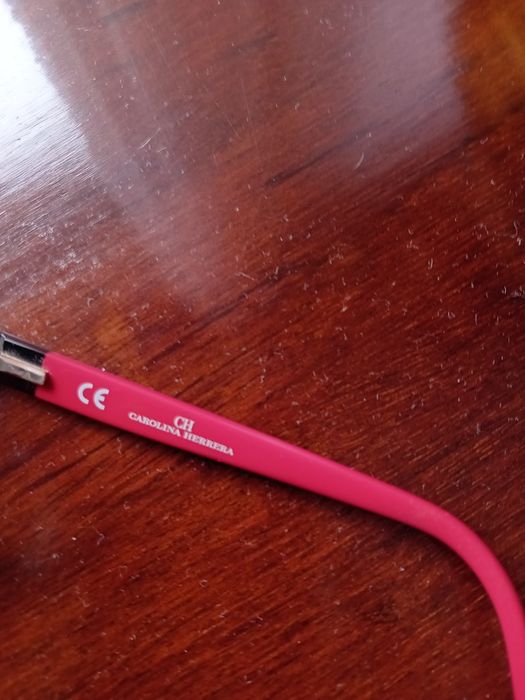 Óculos Carolina HERRERA