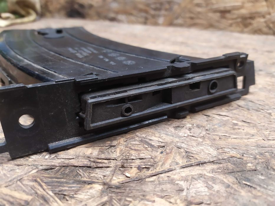 Підстаканник правий тримач стакану БМВ Е90 BMW E90