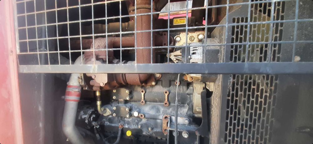 Silnik CAT C6.6 ACERT Perkins 1106D  CAT 320 Extec C10 CAT D6N LGP