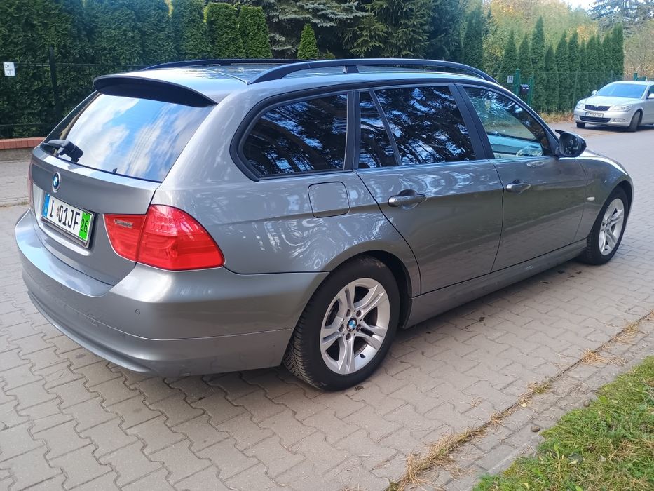 BMW seria  3 E 91 318 d