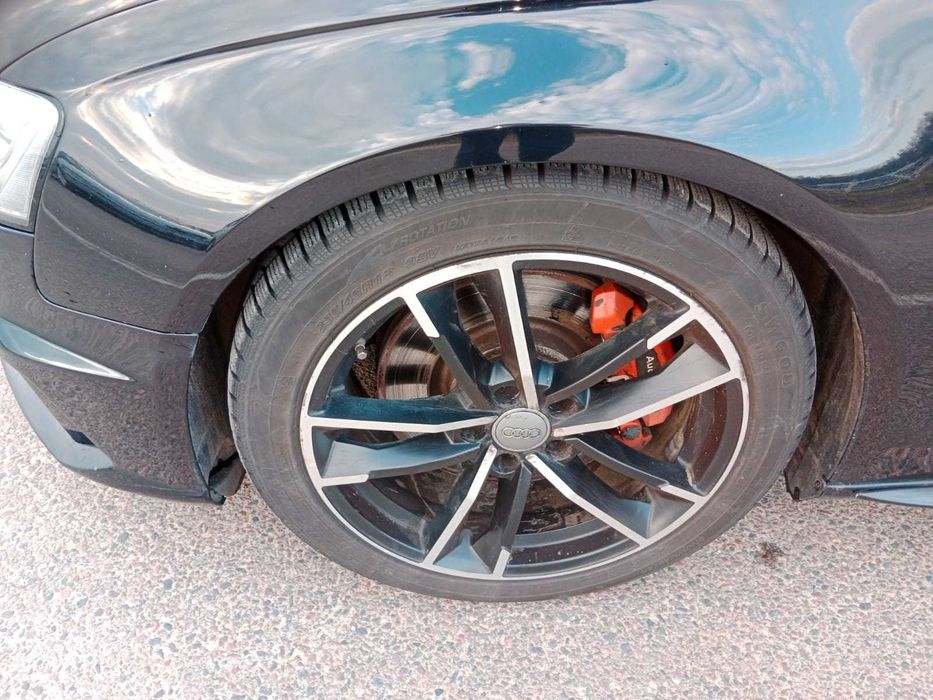 AUDI A4 B8 2013r 2.0 TDI