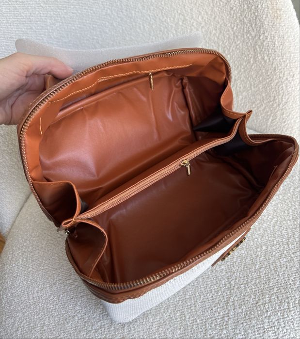 Kosmetyczka  (pojemna)