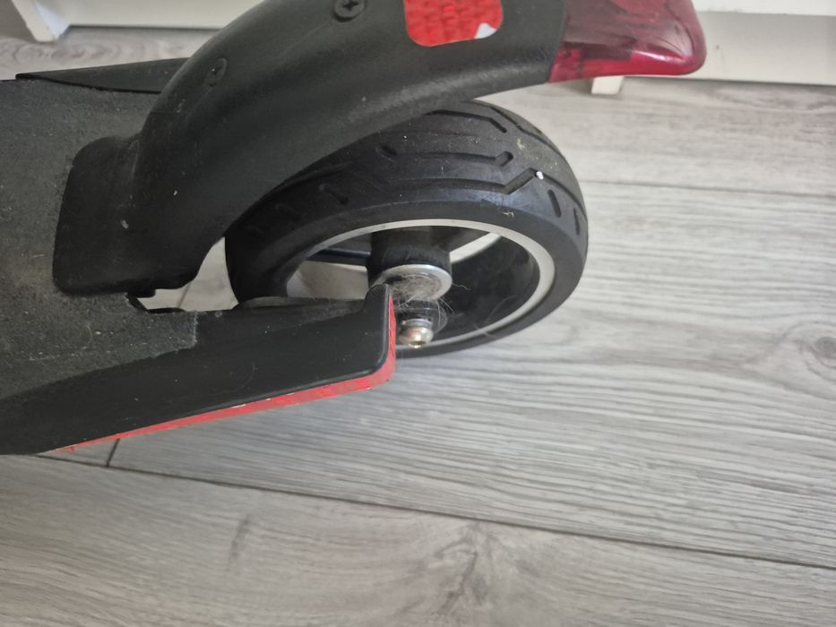 Hulajnoga Elektryczna Kruzzel Bolt
