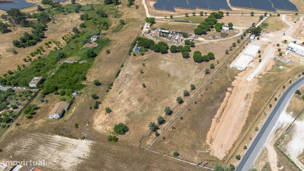 Agricultural rural plot in Pessolhos, Setúbal