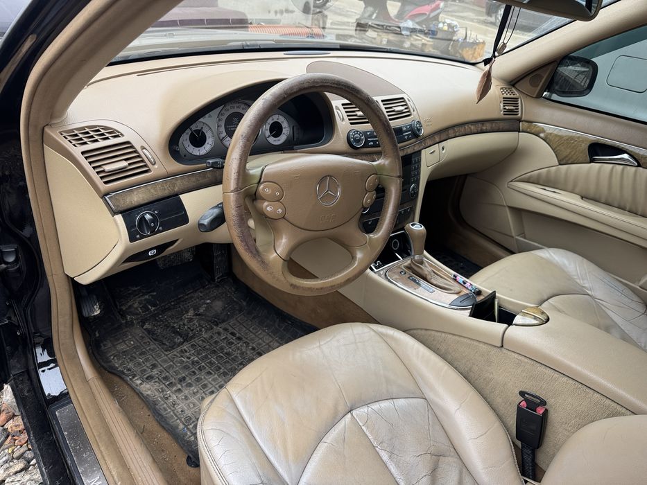 Продам Mercedes E class 2008 год