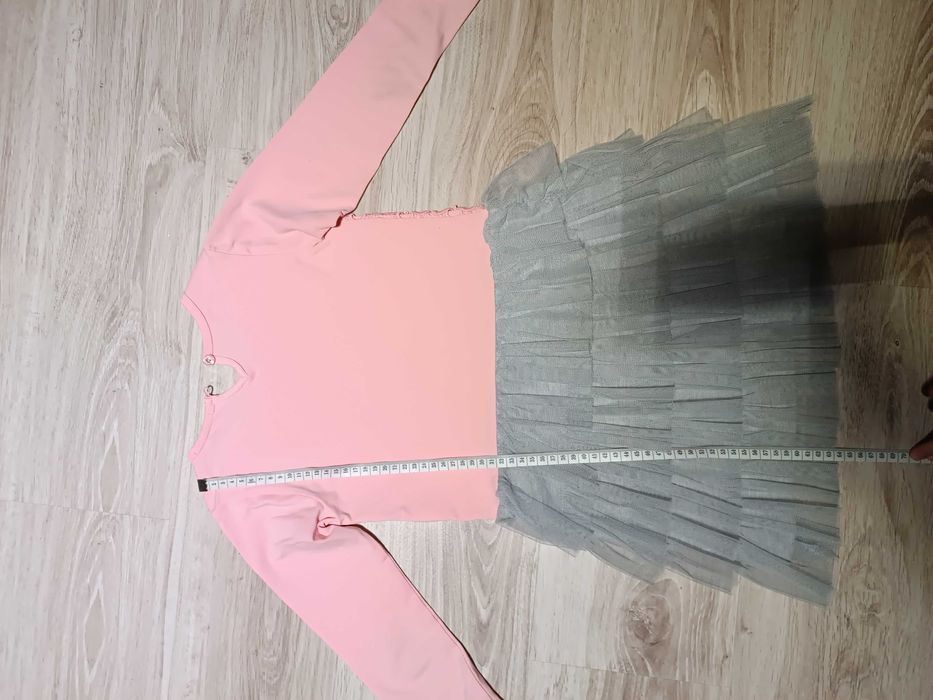 Sukienka rozmiar 122 koronka tiul