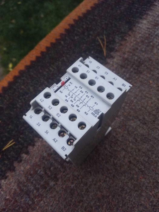 DOLD Тумблерное реле