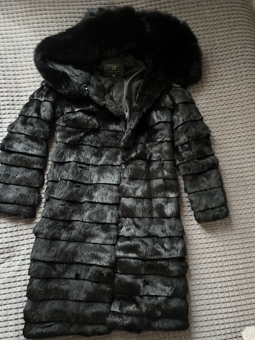 Шуба щ натурального хутра