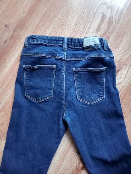 Skinny spodnie Reserved dżinsy r 152