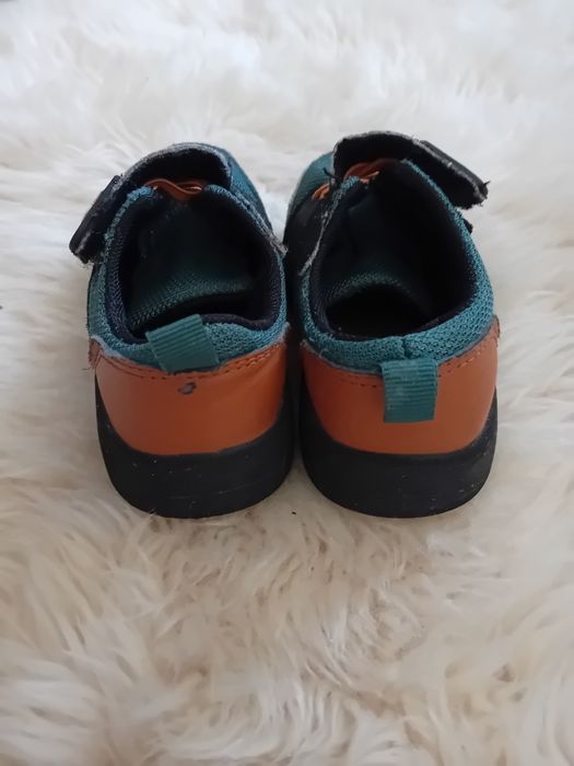 Buty adidasy 23 na rzepy czarno-zielone