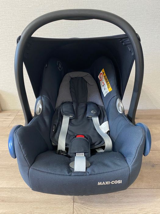 Продам автолюльку Maxi-cosi 0-13 кг