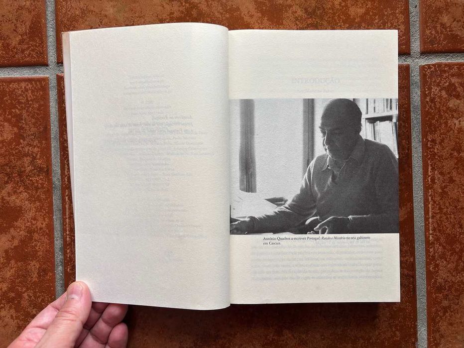 Livro Portugal, Razão e Mistério (A Trilogia) António Quadros