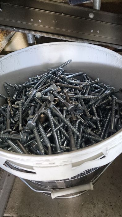 Vendo Parafusos Aço Inoxidável