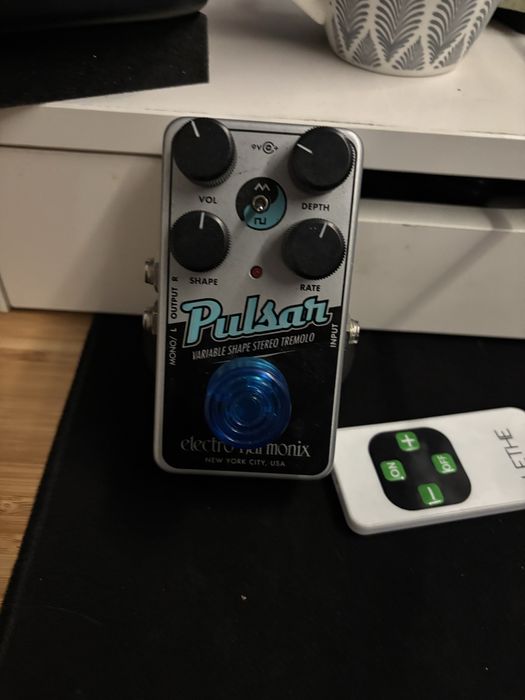 Efekt gitarowy tremolo ehx nano pulsar