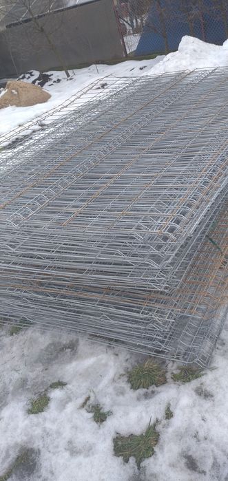 Panel ogrodzeniowy z drutu