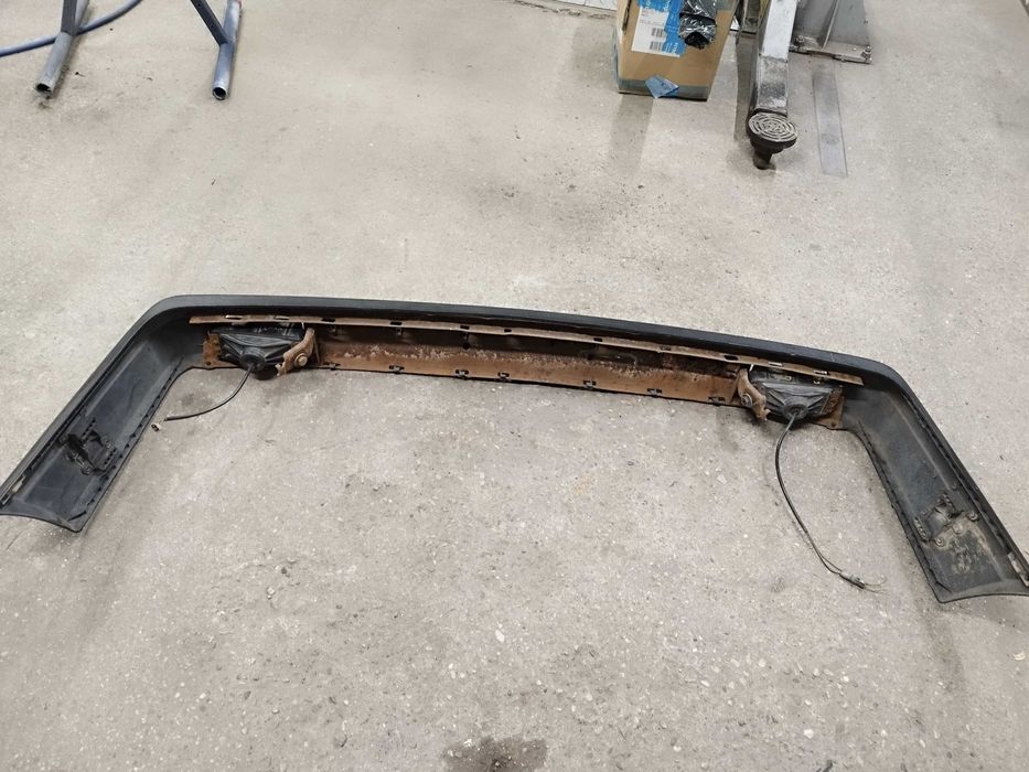 zderzak przód audi 80 b2 polift