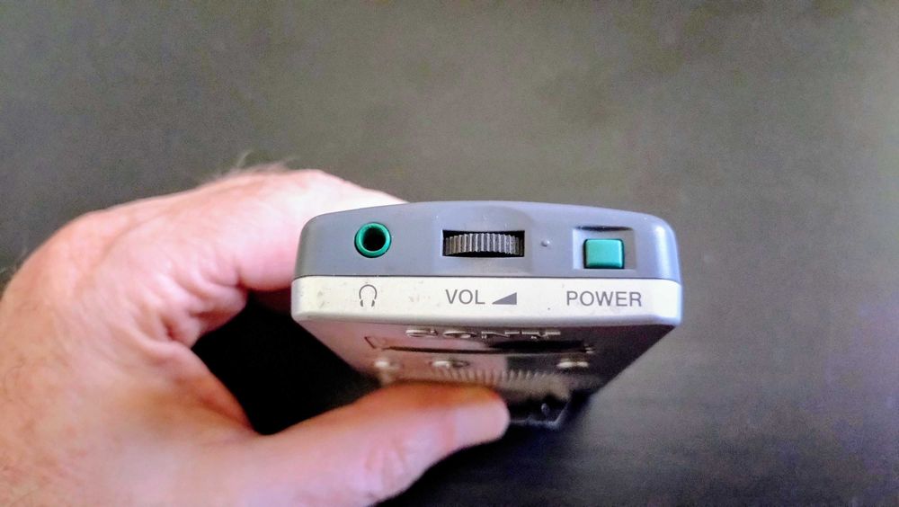 Mini Radio Bolso Sony SRF-M807 FM/AM Mega Bass