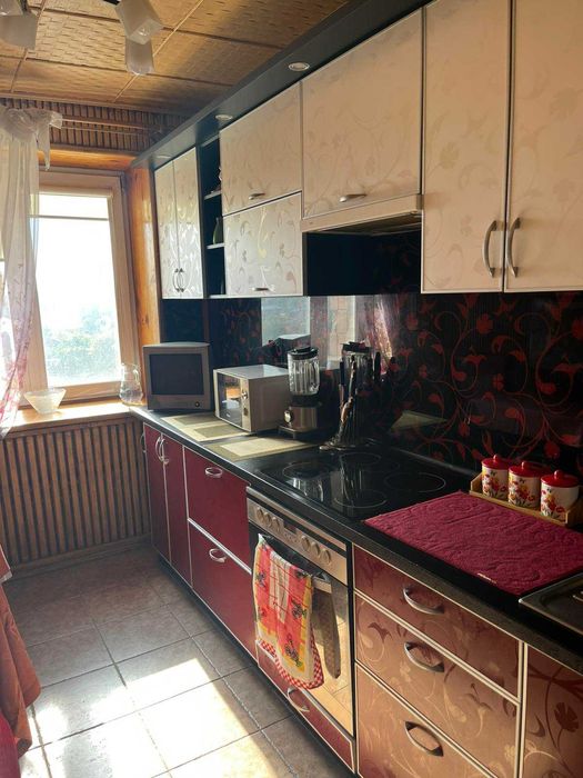 Продам 3 х кімнатну квартиру! 
м. Левада, вул. Москалівська