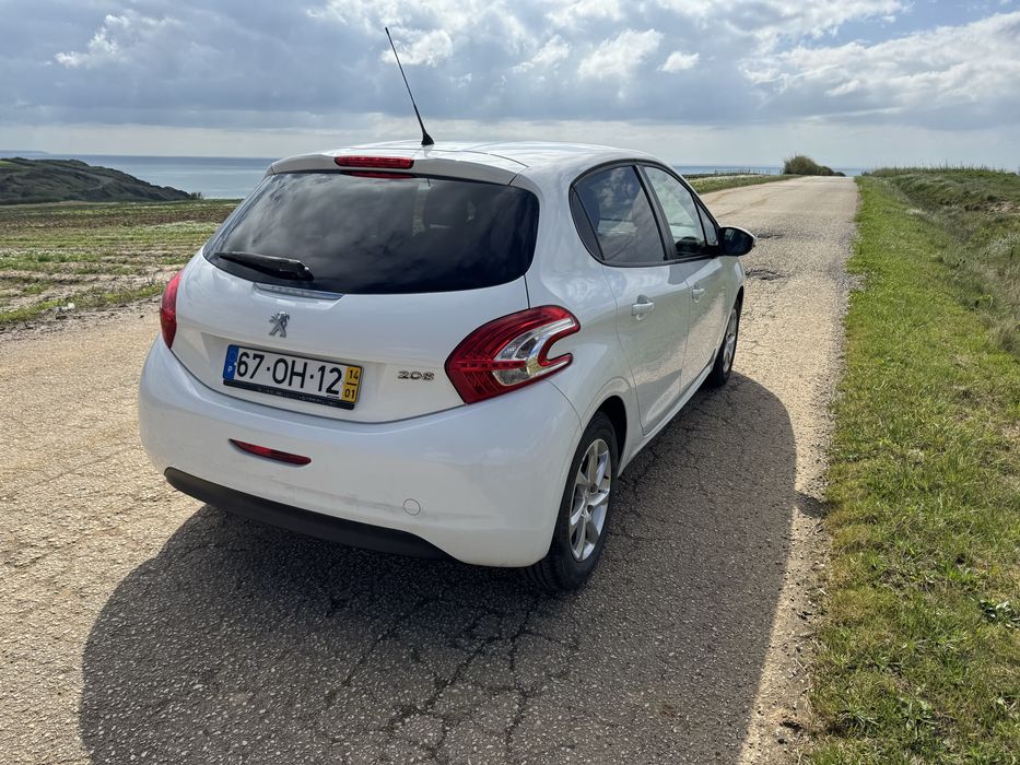 Peugeot 208 1.4hdi
