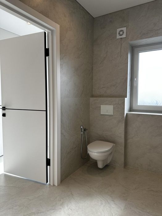 Продаж 3 кімнатної американки на Таблі 2, 140 м2