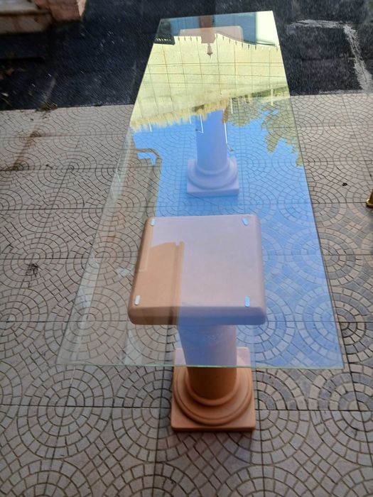 Mesa de vidro de entrada