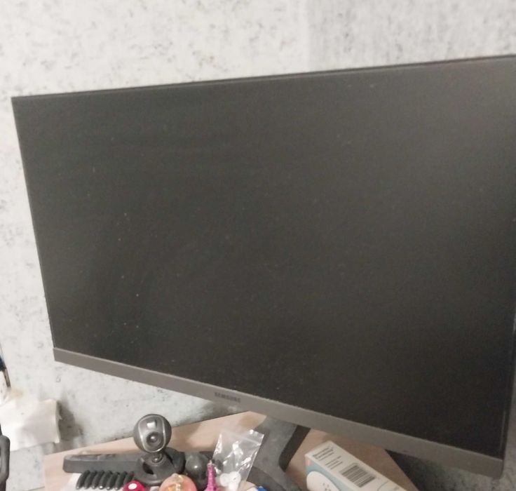 Монітор 21.5" Samsung S22R350 Dark Silver