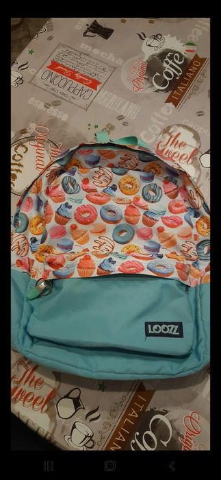 Plecak średni wejdzie zeszyt A4