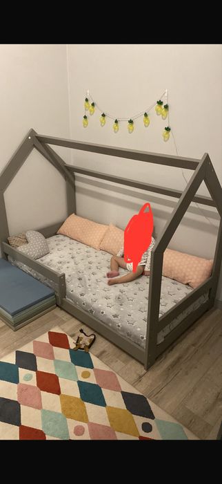 Lozeczko lozko domek dla dziecka niskie samodzielne montessori  spanie