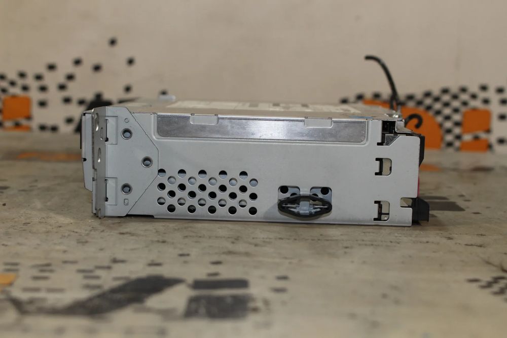 Rádio / auto-rádio BMW 5 (F10)