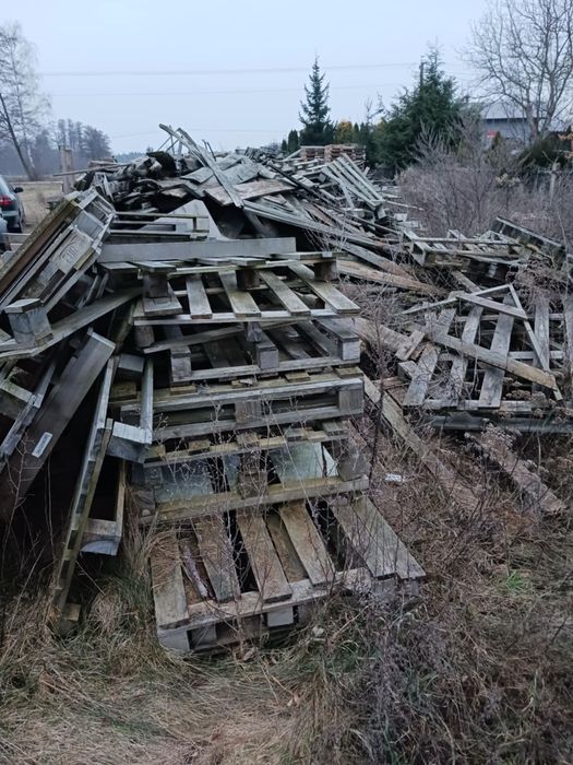Sprzedaż palet opałowych.