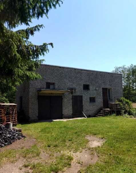 dom wolnostojący z duża działką 1200 m2