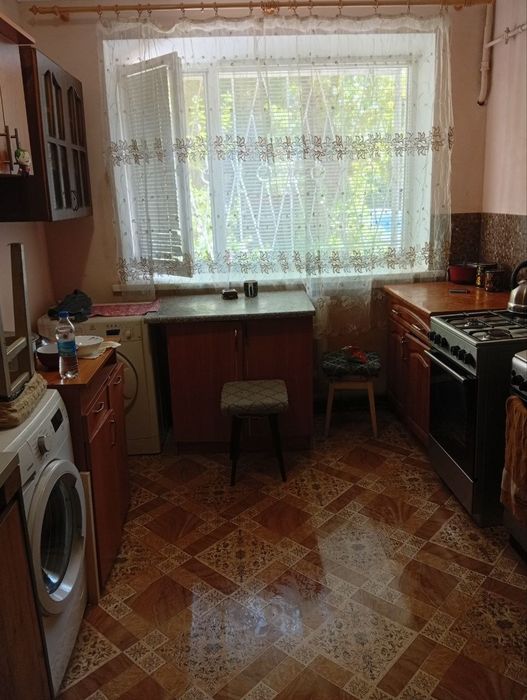 Продам комнату В коммуне