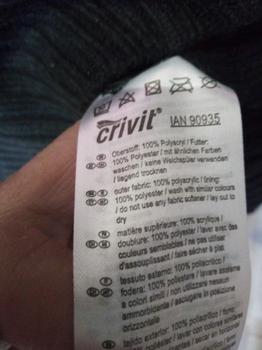 Sweter z wzorem. Rozmiar L 44/46