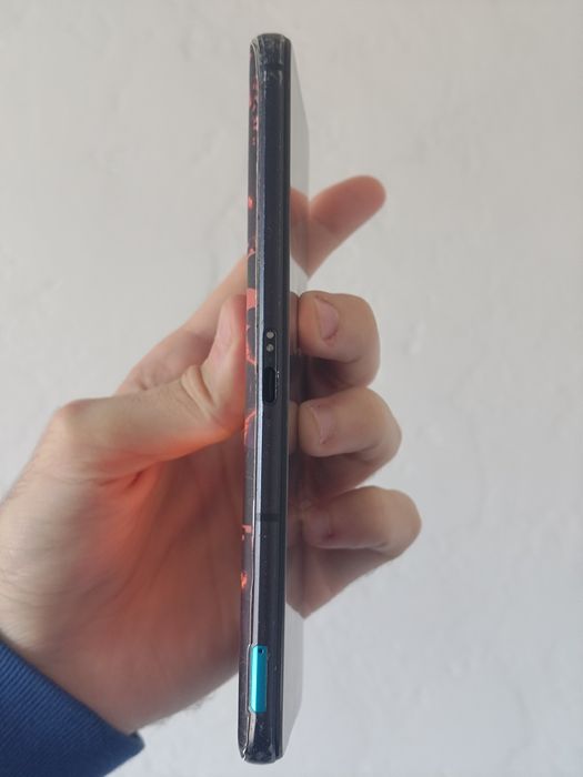 Ігровий Asus ROG Phone 7 8/256