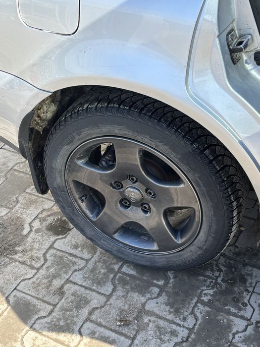 Ауді А4 б5 кузові