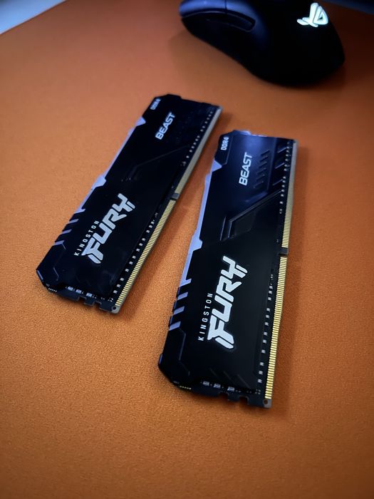 Продам | Оперативна памʼять  Kingston FURY Beast RGB (HyperX) DDR4 16GB (2x8GB) 3200 Mhz (KF432C16BBAK2/16)