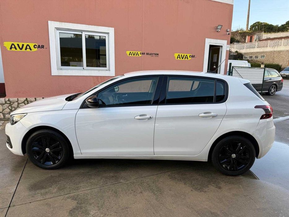 Peugeot 308 1.5 BlueHDi Business Line