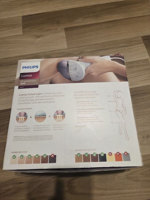depilator Philips Lumea IPL Seria 8000 BRI940/00
