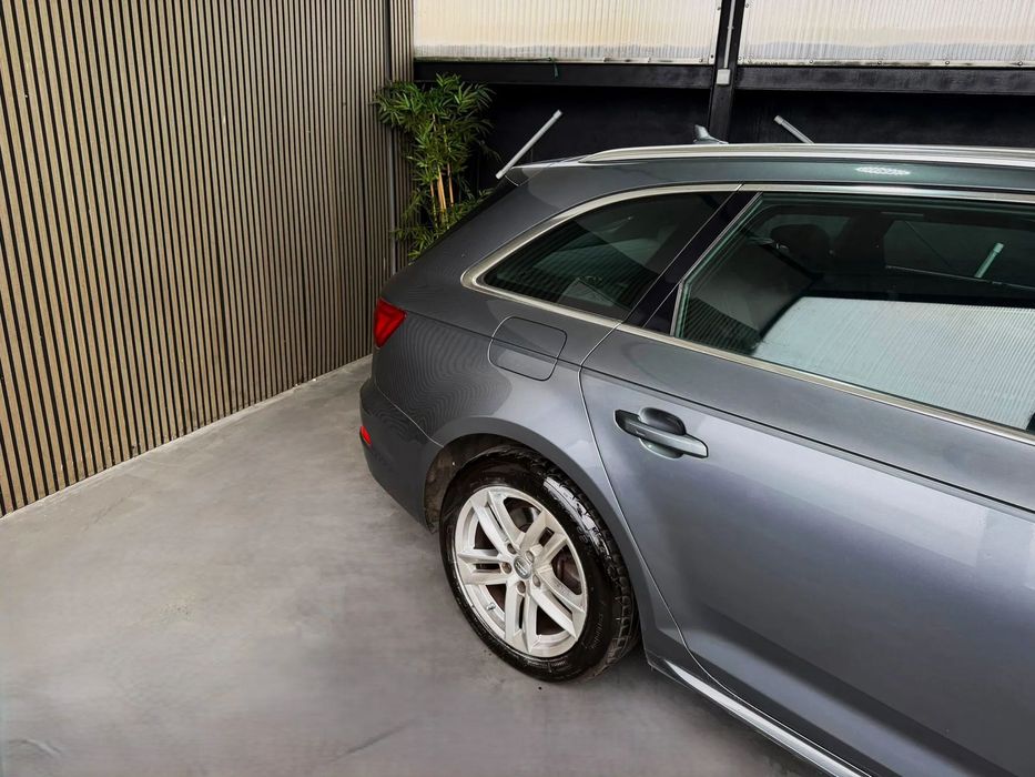 Audi A4 Avant 2.0 TDI S-line S tronic