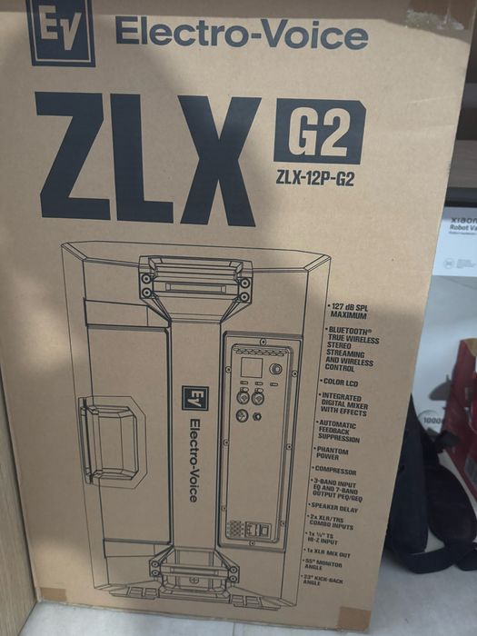 Electro Voice ZLX 12P G2 nova com garantia