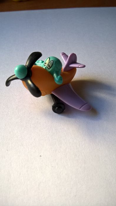 Avião (portes incluídos)