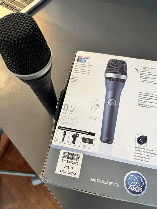 Microfone AKG vocal D5