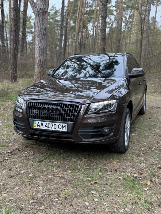 Продам Ауді Q5..