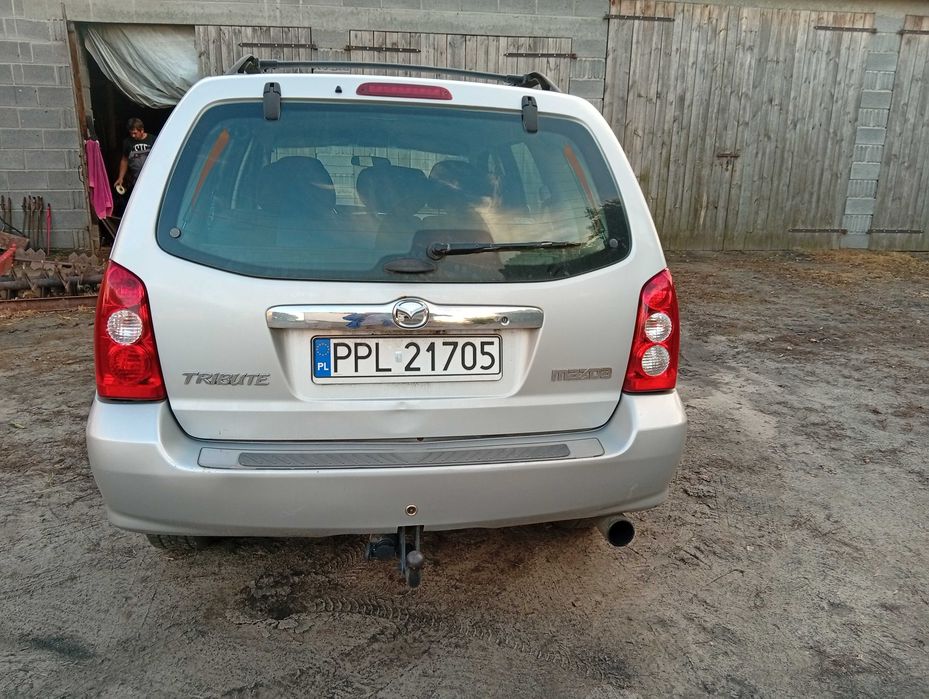 Mazda tribute 2.3 benzyna