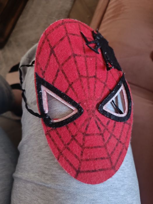 Strój Spiderman 116/122 + maska