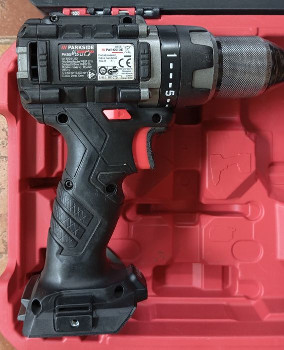 Aparafusadora Parkside Performance 20V 60Nm com bateria Smart 4Ah