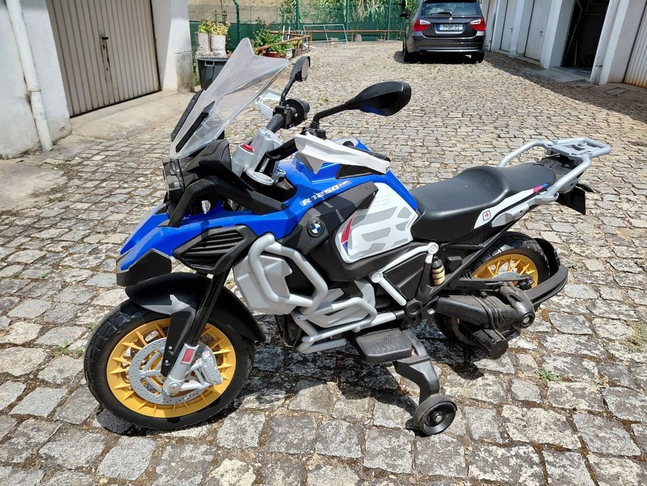 Bmw  gs 1250 de crianças