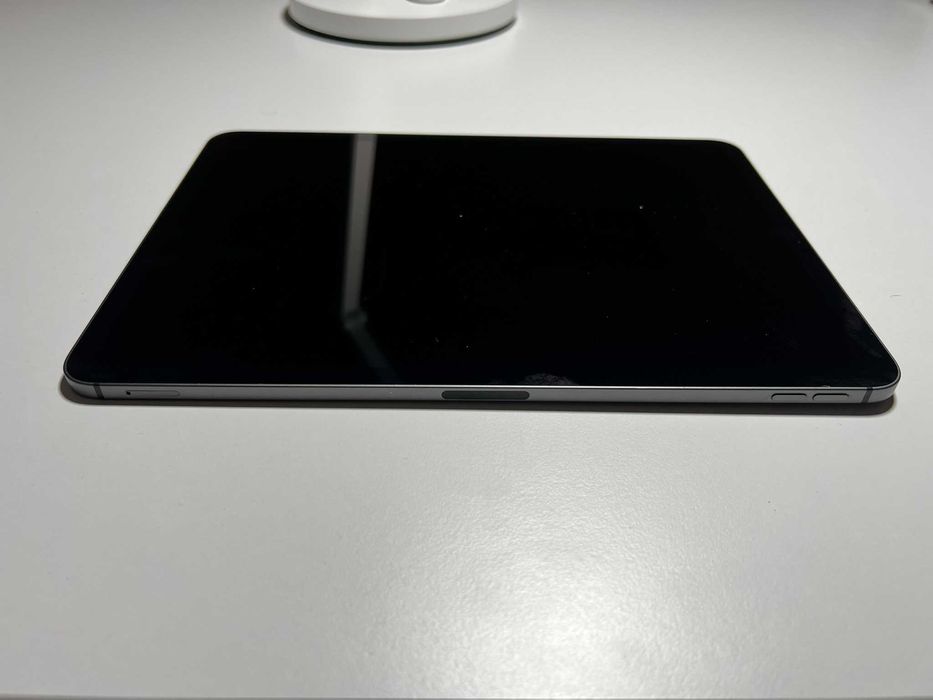 Apple iPad Pro 11 2 generacji 128GB 2 GEN. A2230 LTE