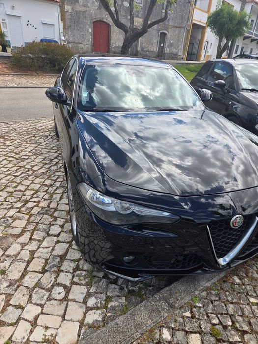 Alfa Romeo Giulia 2.2 Diesel AT8 Super | Nacional | Pele Camel | 118 mil km